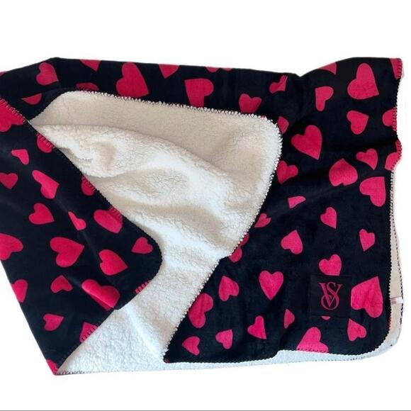 Victoria’s Secret Heart Blanket - Picture 3 of 3